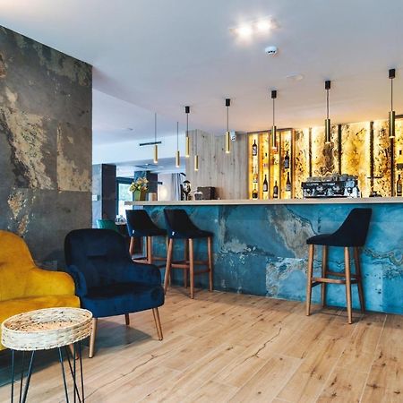 Hotel Domnitei Călimăneşti Kültér fotó