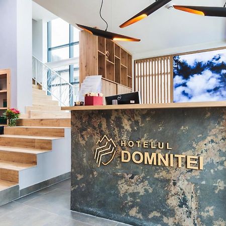 Hotel Domnitei Călimăneşti Kültér fotó