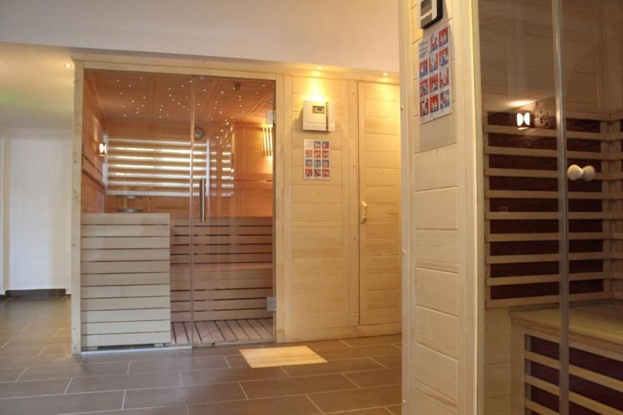 Hotel Domnitei Călimăneşti Kültér fotó